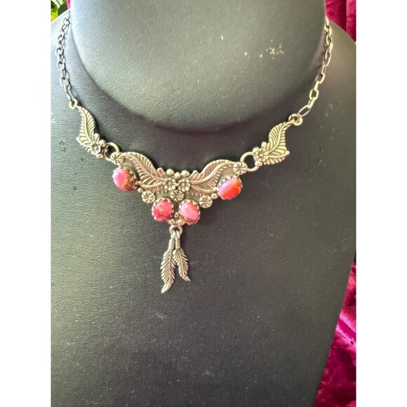 Sterling Silver with Spiny Oyster & Leaf Accents 20 inches - Picture 1 of 5